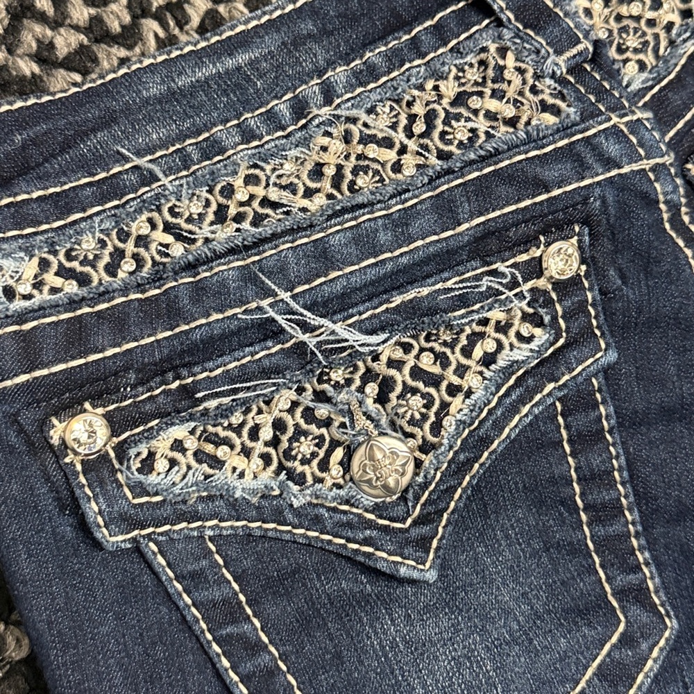 Miss Me Boot Cut Jeans Signature Rise Womens 27 Flap Pocket Embellished Festival - Picture 7 of 11